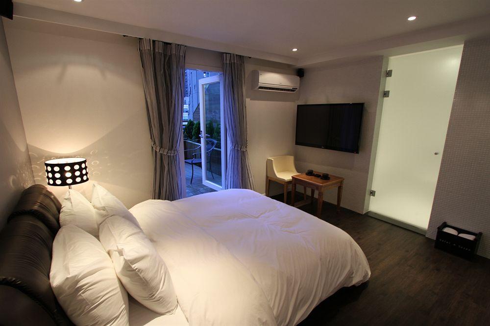 Hotel A7 2*