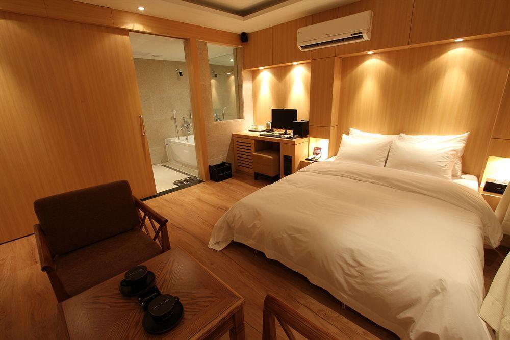 Hotel A7