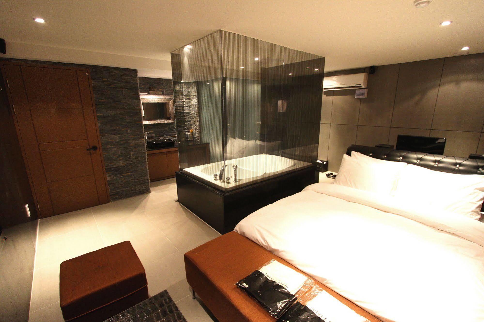 Hotel A7